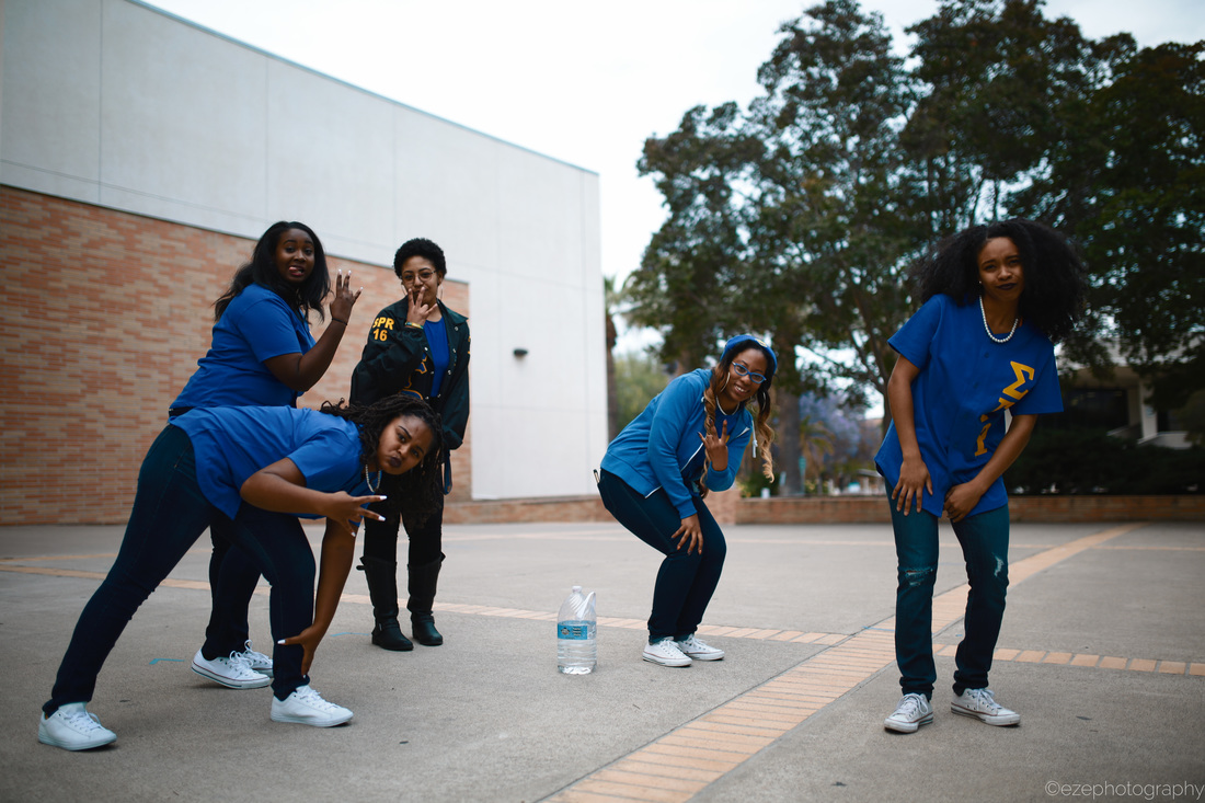 SGR sisters having fun posing